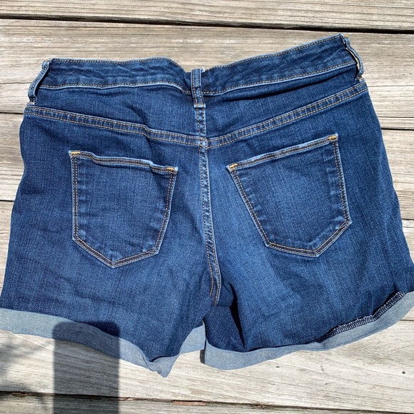 Good Threads jean shorts - Picture 2 of 2